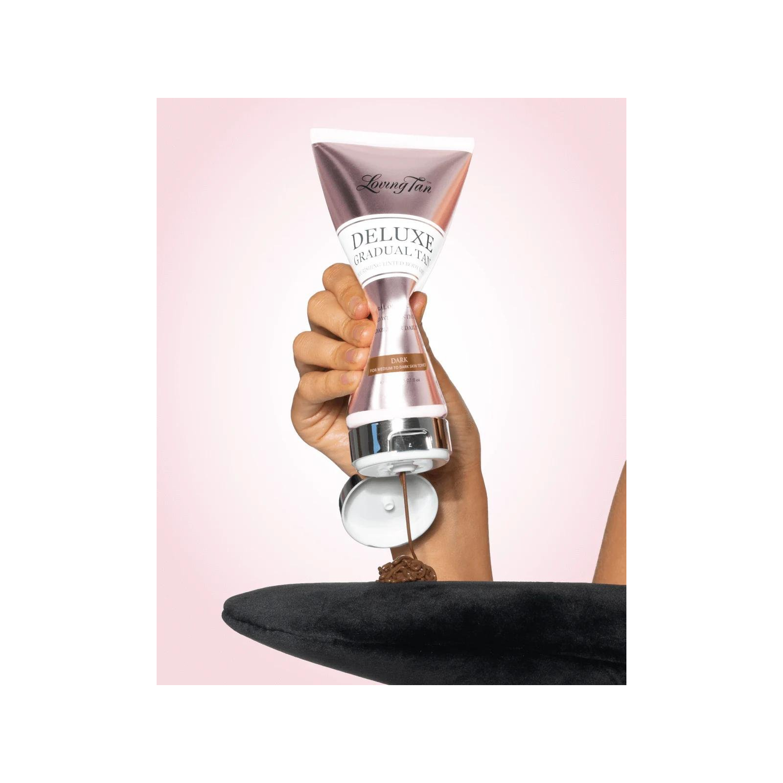 Loving Tan Deluxe Gradual Tan- Dark 150ml